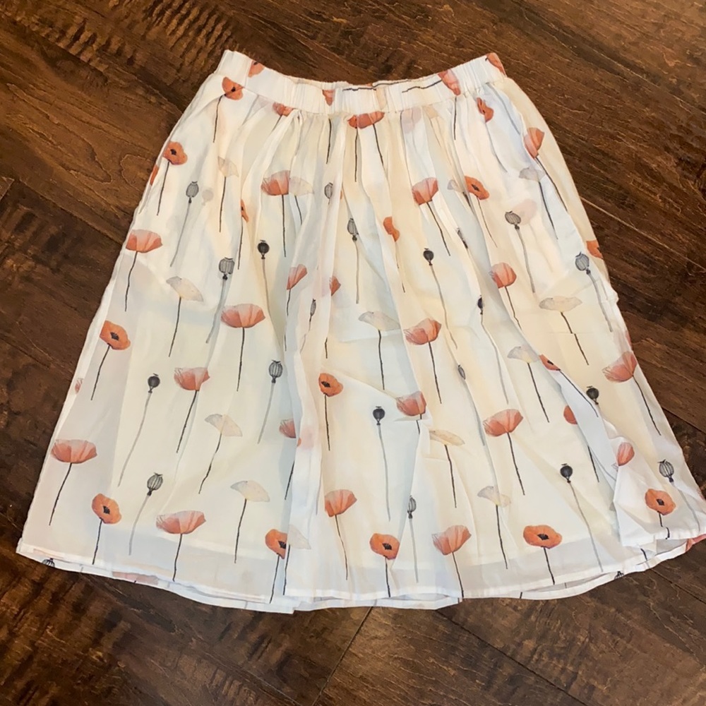 Women’s Floral Skirt
